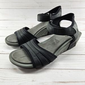 BareTraps Womens Boland Black Ankle Strap Open‎ Toe Wedge Sandals Size 11